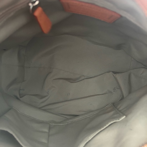 Coach Orange Pebbled Leather Zipper Closure Shoulder Bag 🎃👻🐈⬛ - Picture 7 of 8